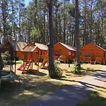Lodge Letniskowe Lesna Mila Jarosławiec