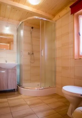 Lodge Letniskowe Lesna Mila Jarosławiec